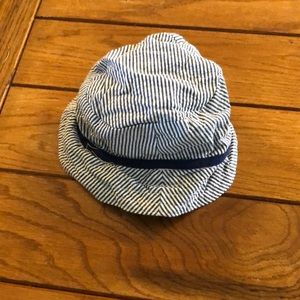 Seer sucker bucket hat